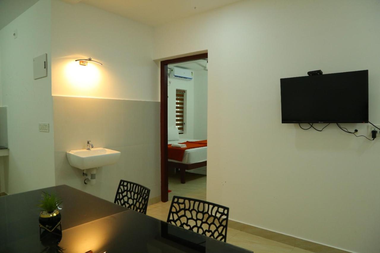 Hotel Grace Mary Residency Nedumbassery Exteriér fotografie